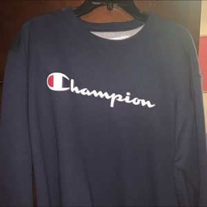 Champion Crewneck Sweater